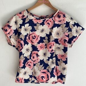 Apostrophe Floral Short sleeve top, Size 10